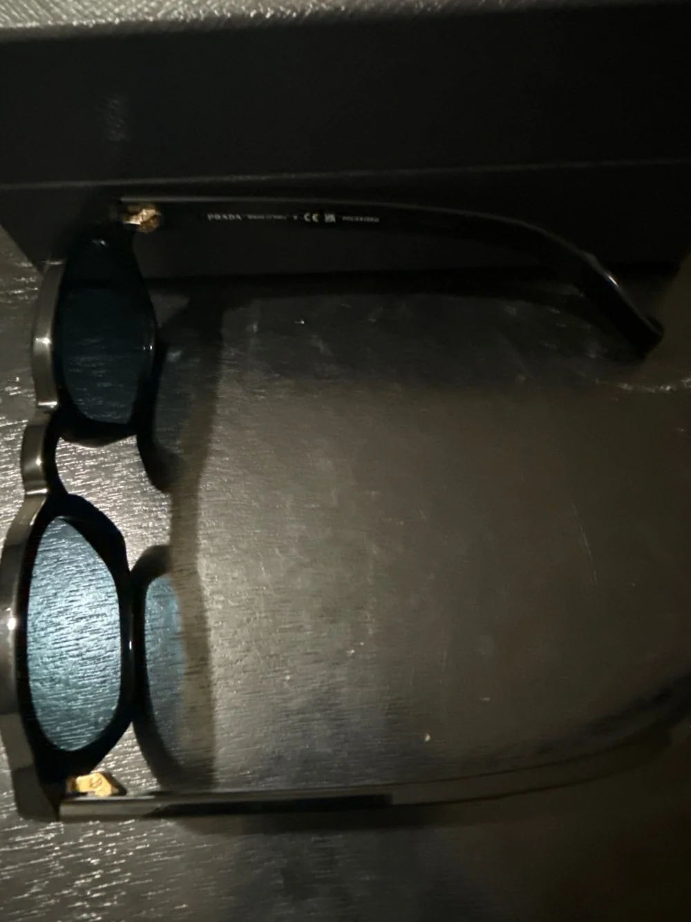 Prada Sunglasses SPR A16 52024 16K-04D